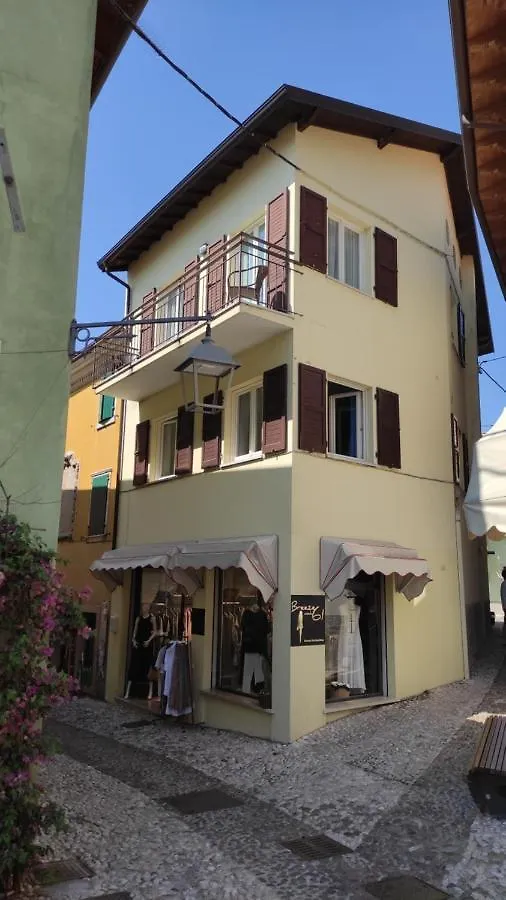 Appartamenti Villa Padania Malcesine Italy